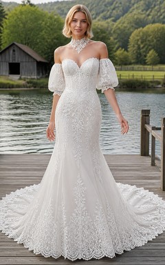 Vestido de novia sexy de manga corta estilo sirena con hombros descubiertos y cola catedral de encaje, ideal para la playa.