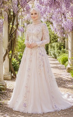 Modest Muslim Floral Lace Long Sleeve Chapel Train Wedding Dress