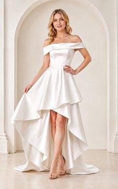 Weißes, schulterfreies A-Linien-Kleid aus Satin mit hohem Beinausschnitt für festliche Anlässe