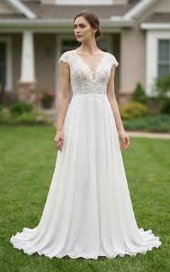 Robe de mariée illusion en dentelle et mousseline à manches courtes