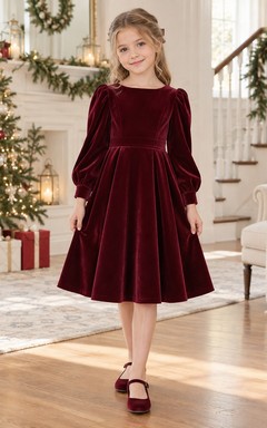 Burgunderfarbenes Samtkleid für Blumenmädchen mit langen Bischofsärmeln, Rundhalsausschnitt und knielangem Schnitt