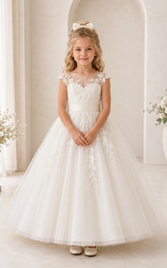Boho-Spitzenkleid mit Tüllrock, A-Linien-Schnitt, kurzen Ärmeln, Rundhalsausschnitt und bodenlangem Rock für Blumenmädchen.