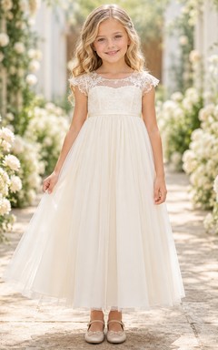 Vestido de novia modesto para niña de las flores, estilo jardín, con mangas cortas de tul y corte en A, de encaje y estilo ilusión.