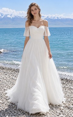 Vestido de novia sencillo de tul con escote corazón, mangas con volantes y hombros descubiertos