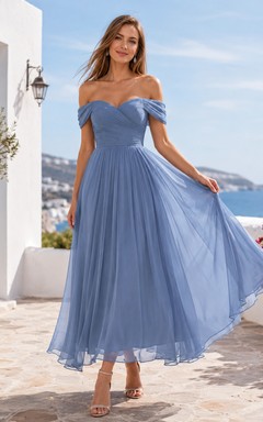Robe de demoiselle d'honneur romantique en mousseline bleu acier, longueur thé, épaules dénudées, pour une cérémonie à destination