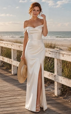 Strand-Satin-Etui-Kleid mit schulterfreiem Ausschnitt, Wasserfallkragen und Schlitz für eine Hochzeit im Ausland