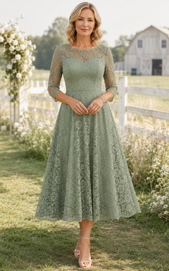 Salbeigrünes Vintage-Kleid im Landhausstil mit Muschelkanten, Dreiviertel-Ausschnitt, Illusionsspitze, A-Linie und Teelänge – perfekt für die Mutter des Bräutigams