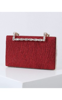 Schlichte Clutch mit Kristallgriff