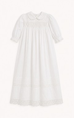 Vestido de bautizo vintage modesto, corte en A, manga larga, de algodón con encaje, largo hasta la rodilla, con fajín de lazo, en color blanco.