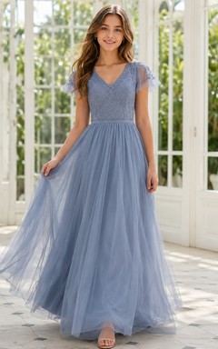Stahlblaues Brautjungfernkleid für junge Damen, A-Linie, V-Ausschnitt, kurze Illusionsärmel, Tüll, bezaubernd romantisch