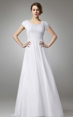 Vestido de novia largo y modesto de gasa con corte en A y cintura imperio.