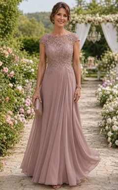 Robe de mariée en mousseline rose poudré, coupe trapèze, avec manches courtes en dentelle, idéale pour la mère de la mariée.