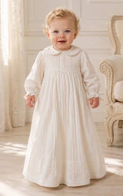 Elfenbeinfarbenes, gerafftes Taufkleid mit langen Ärmeln und Biesen für Jungen