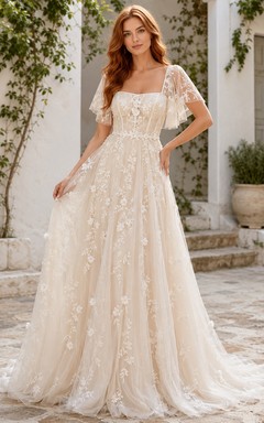 Lace Tulle Wedding Dress A-Line Square Neck Short Sleeve Sweep Train Applique Bridal Gown