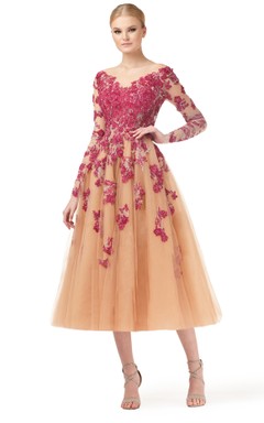Exquisites A-Linien-Cocktailkleid mit V-Ausschnitt und Teelänge