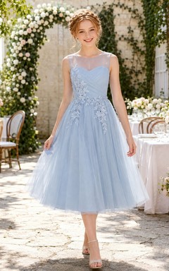 Himmelblaues Brautjungfernkleid für junge Mädchen, A-Linie, herzförmiger Schnitt, ärmellos, wadenlang, mit Spitzendetails, lässig