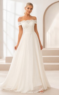 Schulterfreies, bodenlanges Brautkleid aus Spitze und Tüll in A-Linie