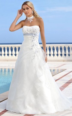 Maxi-Brautkleid aus trägerlosem Satin mit Blumenmuster, Raffungen und Drapierungen