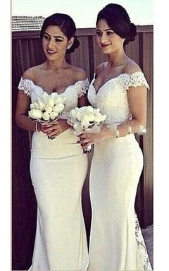 Vestido de encaje y spandex sin espalda con apliques y hombros descubiertos, estilo sirena.