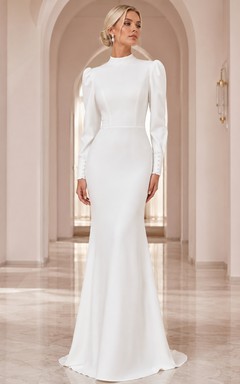 Robe de mariée sirène en satin, col montant et manches bouffantes, style moderne et pudique.