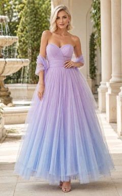 Lavendelfarbenes, trägerloses, herzförmiges Abendkleid aus Ombré-Tüll in A-Linie, romantisch