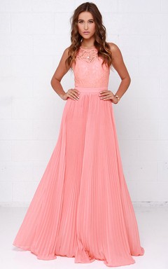 Sleeveless Unique Pleated Gown With Lace Bodice