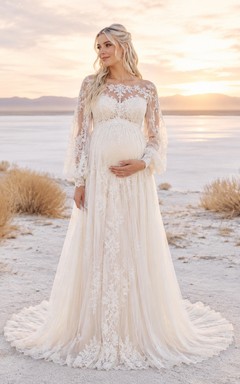 Umstandskleid mit hohem Kragen, langen Spitzenärmeln und für eine Hochzeit am See