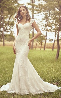 Robe de mariée vintage sirène en dentelle, dos nu, manches courtes et boutons