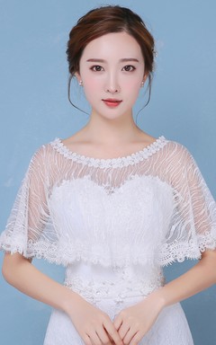 Neuer, kleiner, weißer Umhang im Cape-Stil mit Paillettenspitze