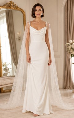 Robe de mariée élégante en satin et dentelle, col bénitier, manches cape, fourreau et traîne amovible