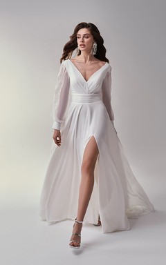 Vestido de novia de gasa con escote en V, manga larga y abertura frontal, corte en A