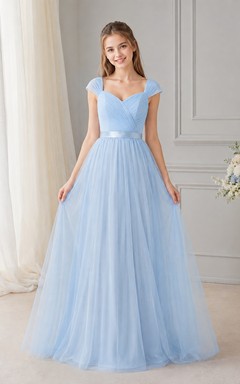 Vestido de dama de honor juvenil azul cielo, corte en A, manga corta cuadrada, plisado corto, estilo romántico.