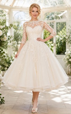 Vintage Teelänge Brautkleid mit dreiviertelärmeln, Spitzenunterrock und A-Linien-Schnitt