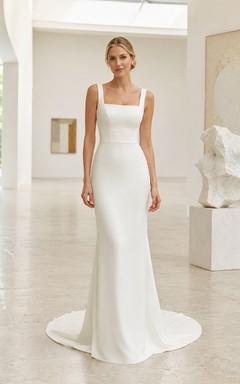 Minimal Square Neck Crepe Column Art Gallery Bridal Gown