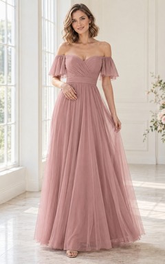 Vestido de dama de honor romántico de corte A, largo hasta el suelo, con escote corazón, mangas con volantes y volantes, color rosa empolvado.