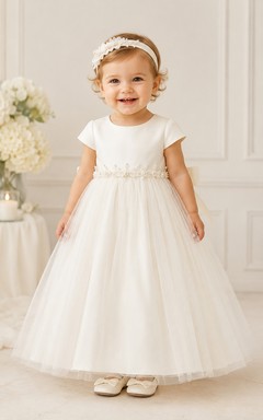 Vestido de bautizo para bebé, estilo modesto, corte en A, manga corta, tul, encaje, largo hasta el suelo, con lazo en la faja, color marfil.