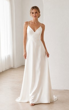 Brautkleid aus Satin, A-Linie, eckiger Ausschnitt, ärmellos, Schleppe