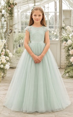 Robe de demoiselle d'honneur vert menthe en dentelle et tulle, coupe trapèze, col rond, longueur au sol