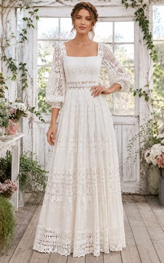 Vestido de novia romántico estilo bohemio con escote cuadrado, mangas de encaje y volantes.