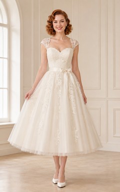 1950s Tea-Length Sweetheart Cap Sleeve Tulle Vintage Romantic Wedding Dress