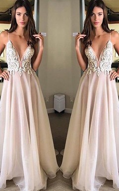 Chiffon-Abendkleid in A-Linie, bodenlang, ärmellos, mit Applikationen