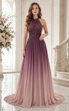 Robe de soirée vintage mauve à col montant, ornée de perles et d'un dégradé de couleurs, en mousseline de soie, coupe trapèze et longueur au sol