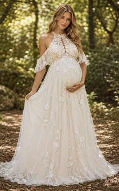 Vestido de novia premamá de corte A con escote halter, cuello alto y espalda descubierta de encaje.