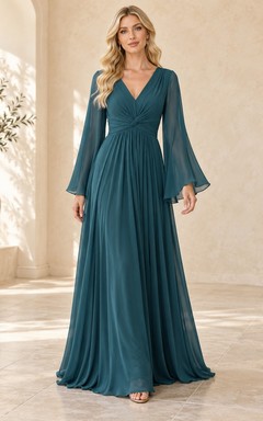 Vestido de noche formal largo hasta el suelo en gasa color verde azulado con escote en V, mangas acampanadas, cintura retorcida y corte en A.