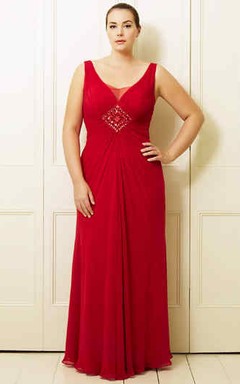 Maxi V-Neck Sleeveless Ruched Chiffon Plus Size Prom Dress With Broach