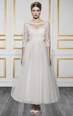 Ankle-Length Bateau Neck 3-4 Sleeve Appliqued Tulle Wedding Dress
