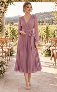 Vintage Mauve V Neck Poet Sleeve Pleated Guest Dress