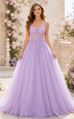 Vestido de gala de corte A sin mangas con escote cuadrado de tul color lavanda