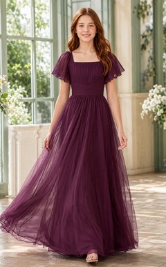 Pflaumenfarbenes Brautjungfernkleid, A-Linie, eckig, kurze Ärmel, Tüll, gestuft, romantisch, formell