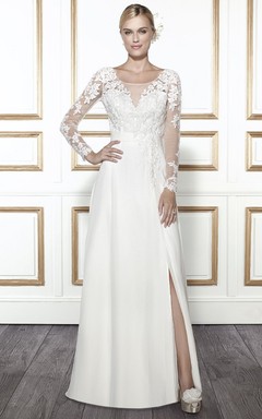 Robe de mariée longue à col rond et manches longues en mousseline ornée d'appliqués